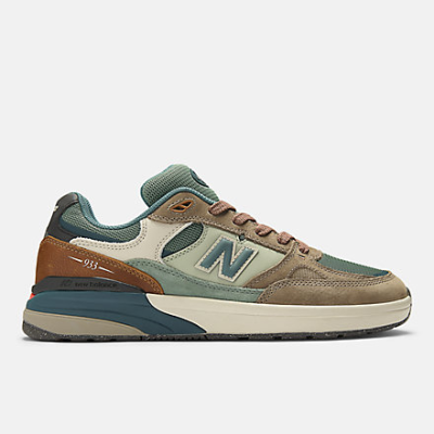 NB Numeric Andrew Reynolds 933 Shoes