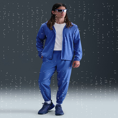 Recycled MaterialsNike FormMen's Dri-FIT Tapered Versatile Trousers