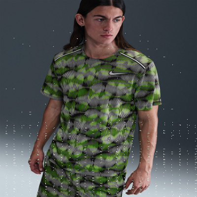 Recycled MaterialsNike MilerMen's Short-Sleeve Running Top