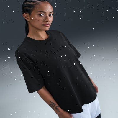 Nike SportswearWomen's Oversized Short-Sleeve T-Shirt
