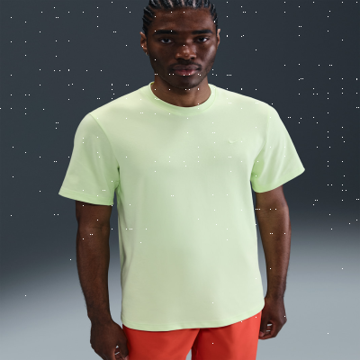 Recycled MaterialsNike PrimaryMen's Dri-FIT Short-sleeve Versatile Top