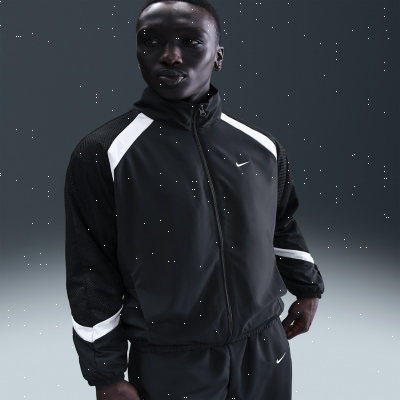 Recycled MaterialsNike IconMen's Woven Basketball Jacket