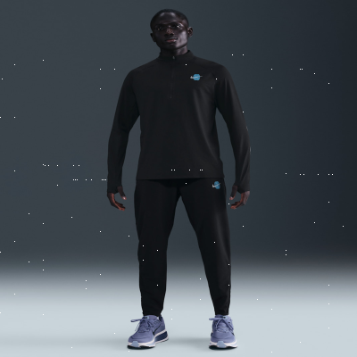 Recycled MaterialsNike StrideMen's Dri-FIT Woven Running Trousers