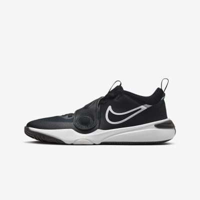 Nike Team Hustle D 11Older Kids' Basketball Shoes