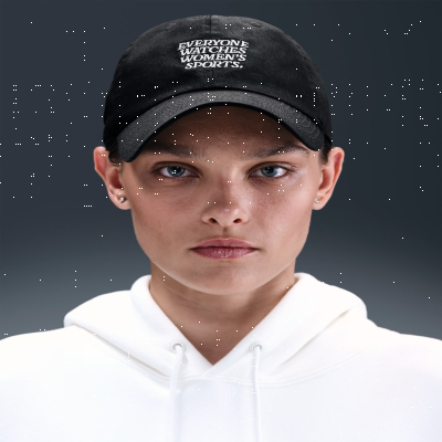 Recycled MaterialsEveryone Watches Women's Sports™Nike by TOGETHXR Cap