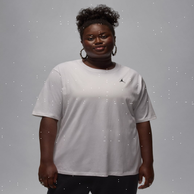 Jordan EssentialsWomen's Girlfriend T-Shirt (Plus Size)