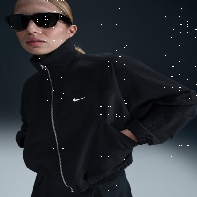 Recycled MaterialsNike Sportswear Everything WovensWomen's Oversized Repel UV Protection Jacket