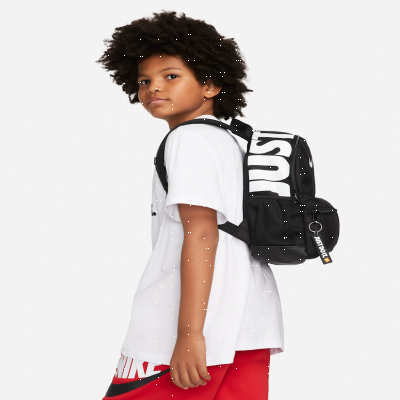 Recycled MaterialsNike Brasilia JDIKids' Mini Backpack (11L)