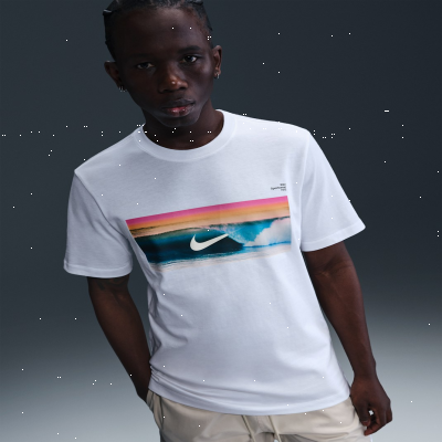 Nike SportswearT-Shirt