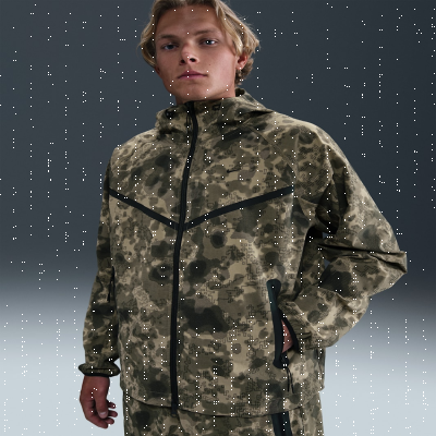 Nike TechMen's Dri-FIT Woven Camo Windrunner Jacket