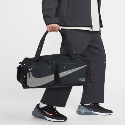 Recycled MaterialsNike Utility Power 2.0Duffel Bag (Small, 31L)