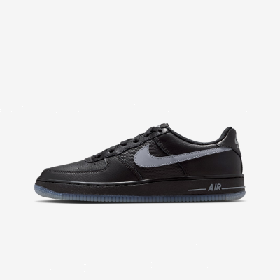 Nike Air Force 1Older Kids' Shoes