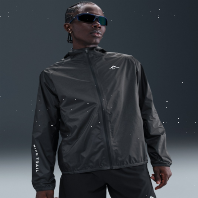 Recycled MaterialsNike TrailwindMen's Storm-FIT ADV Waterproof Running Jacket