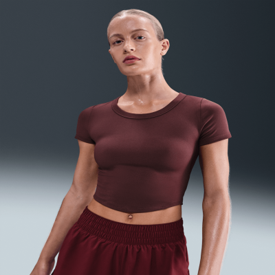 Recycled MaterialsNike One FittedWomen's Dri-FIT Short-Sleeve Cropped Top