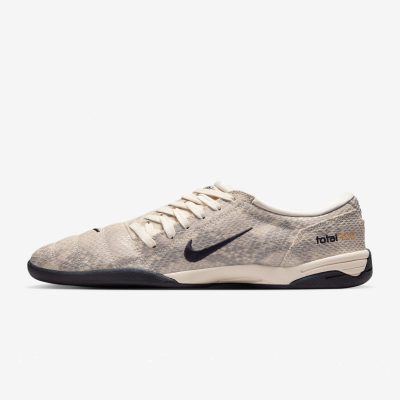 Nike Total 90 SEWomen's Shoes