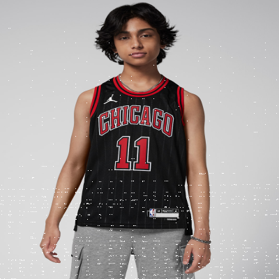 Chicago Bulls Statement EditionOlder Kids' Nike Dri-FIT Swingman Jersey