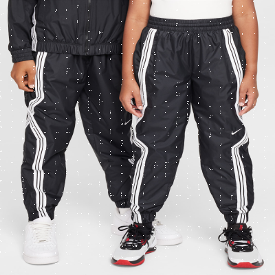 Recycled MaterialsNike CrossoverOlder Kids' Repel Basketball Trousers