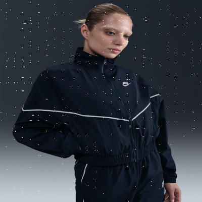 Recycled MaterialsNike Sportswear WindrunnerWomen's Woven Jacket