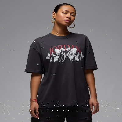 JordanWomen's Oversized Graphic T-Shirt