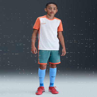 Recycled MaterialsNike AcademyOlder Kids' Dri-FIT 18cm (approx.) Football Shorts