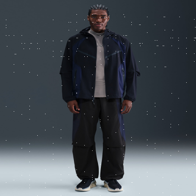 Nike TechMen's Dri-FIT Woven Colour-Block Oversized Trousers