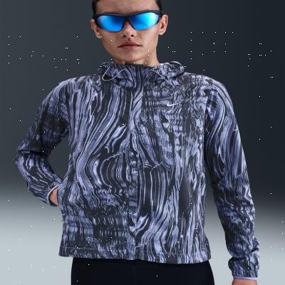Recycled MaterialsNike SwiftWomen's Repel UV Printed Running Jacket