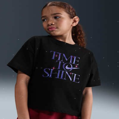 Nike SportswearOlder Kids' (Girls') T-Shirt
