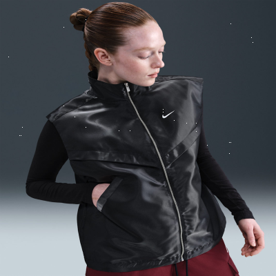 Recycled MaterialsNike Sportswear WindrunnerWomen's Shine Gilet
