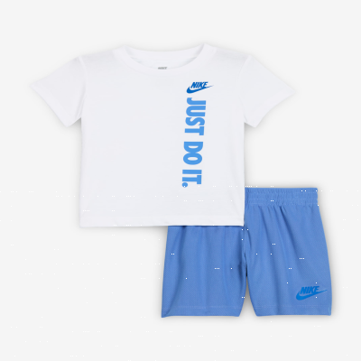 Nike SportswearBaby (12–24M) French Terry Shorts Set