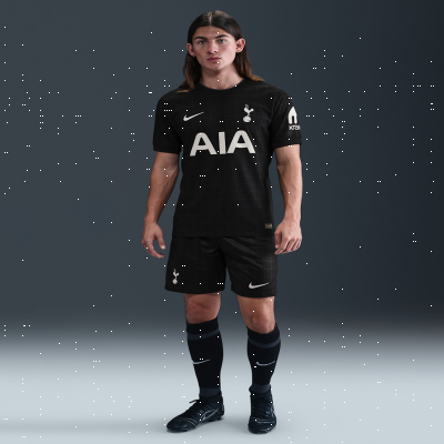 Recycled MaterialsTottenham Hotspur 2025/26 Stadium AwayMen's Nike Dri-FIT Football Replica Shorts
