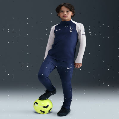 Recycled MaterialsTottenham Hotspur StrikeOlder Kids' Nike Dri-FIT Football Knit Pants