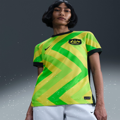 Recycled MaterialsAustralia 2025/26 Stadium HomeWomen's Nike Dri-FIT Football Replica Shirt