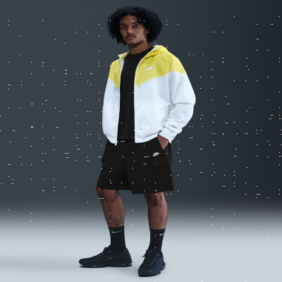Nike Sportswear ClubMen's Utility Shorts