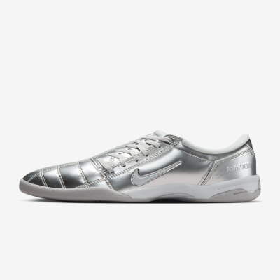 Nike Total 90Women's Shoes