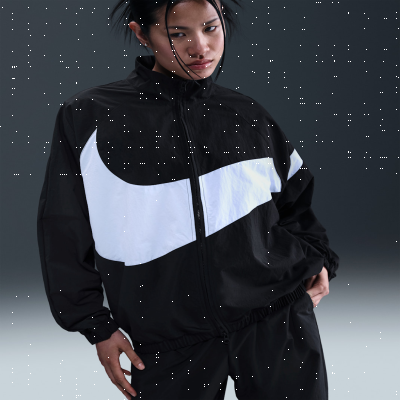 Nike SportswearWomen's Oversized Woven Jacket