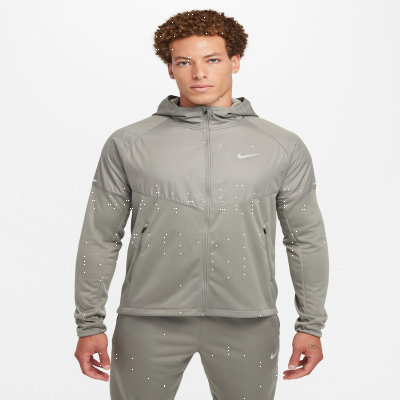 Recycled MaterialsNike Sphere MilerMen's Therma-FIT Water-Repellent Running Jacket