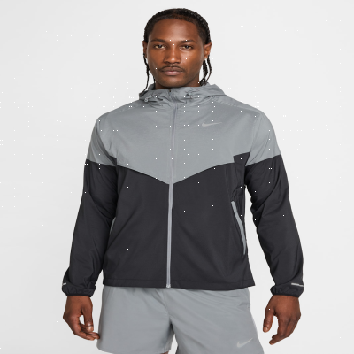 Recycled MaterialsNike Impossibly Light WindrunnerMen's Running Jacket