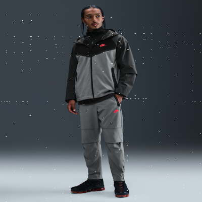 Nike TechMen's Woven Open-Hem Trousers