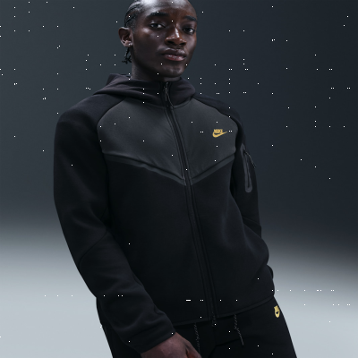Recycled MaterialsNike TechMen's Fleece Windrunner Full-Zip Jacket