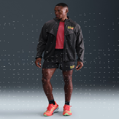 Recycled MaterialsNike StrideMen's Dri-FIT 12.5cm (approx.) Brief-Lined Running Shorts