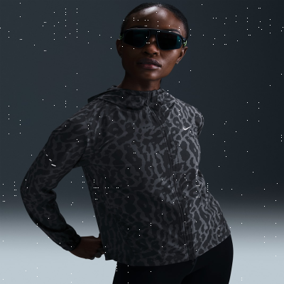 Recycled MaterialsNike SwiftWomen's Dri-FIT Packable Running Jacket