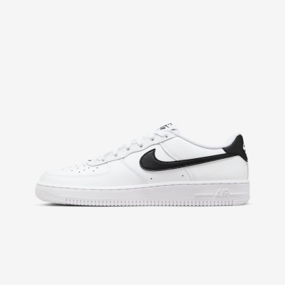 Nike Air Force 1Older Kids' Shoes