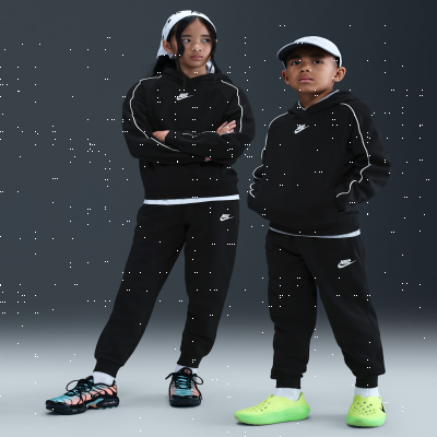 Nike Sportswear Club FleeceOlder Kids' Hooded Tracksuit