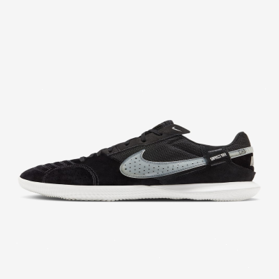 Nike StreetgatoLow-Top Football Shoes