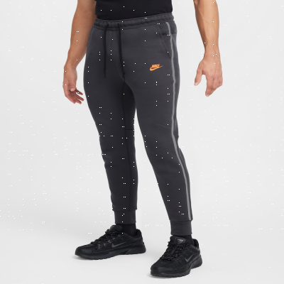Recycled MaterialsNike TechMen's Fleece Joggers