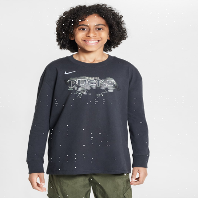 Milwaukee Bucks EssentialOlder Kids' (Boys') Nike NBA Max90 Long-Sleeve T-Shirt