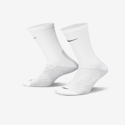 Recycled MaterialsNikeGrip Vapor StrikeFootball Crew Socks