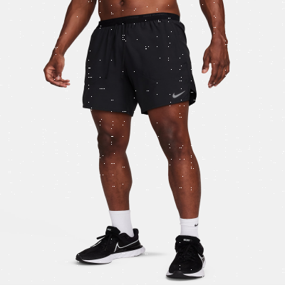 Recycled MaterialsNike StrideMen's Dri-FIT 18cm (approx.) 2-in-1 Running Shorts