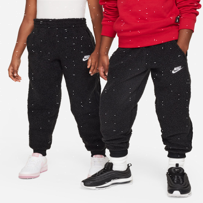 Recycled MaterialsNike Sportswear Club FleeceOlder Kids' Winterized Trousers