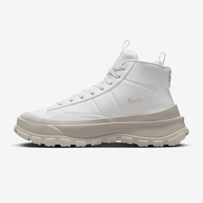 Recycled MaterialsNike Blazer Roam MidWomen's Winterized Shoes